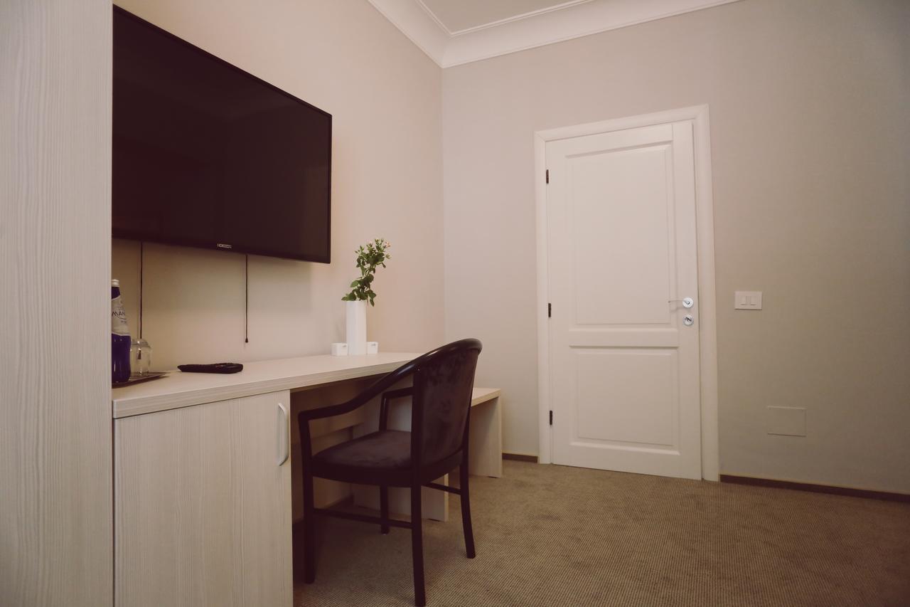C&C Residence Hotel Bákó Kültér fotó