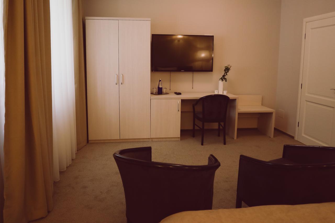 C&C Residence Hotel Bákó Kültér fotó